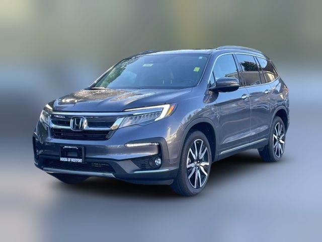 2022 Honda Pilot Touring 8-Passenger