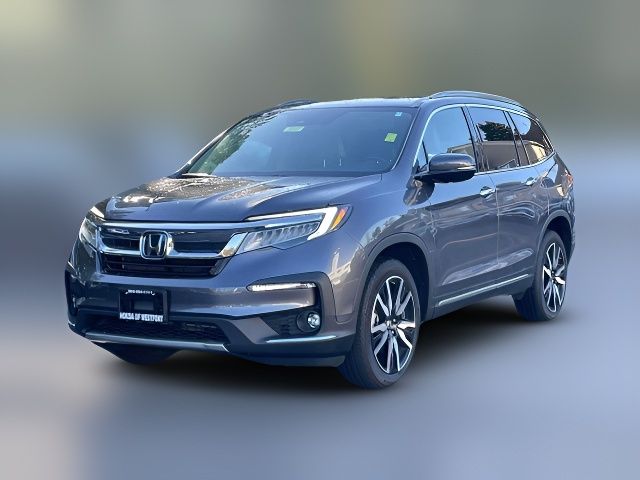 2022 Honda Pilot Touring 8-Passenger