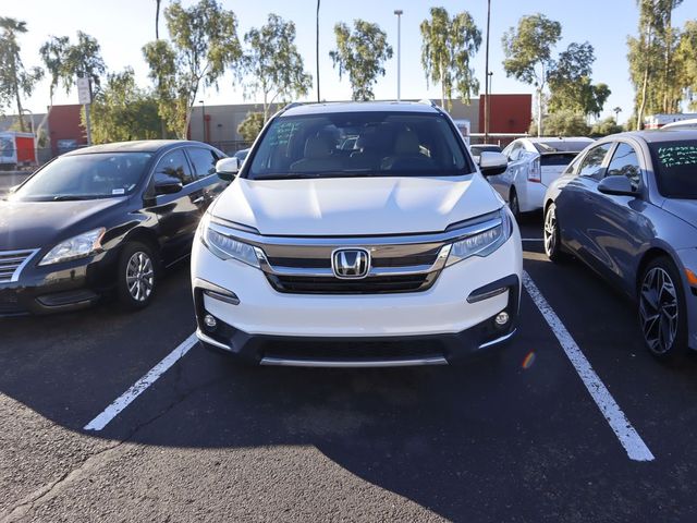 2022 Honda Pilot Touring 8-Passenger