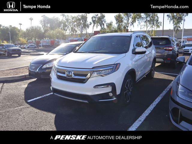 2022 Honda Pilot Touring 8-Passenger