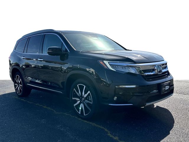 2022 Honda Pilot Touring 8-Passenger