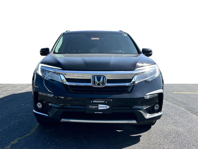 2022 Honda Pilot Touring 8-Passenger