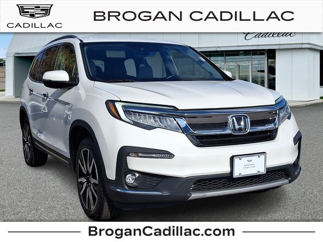 2022 Honda Pilot Touring 8-Passenger