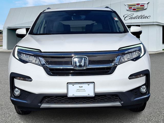 2022 Honda Pilot Touring 8-Passenger