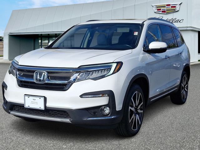 2022 Honda Pilot Touring 8-Passenger