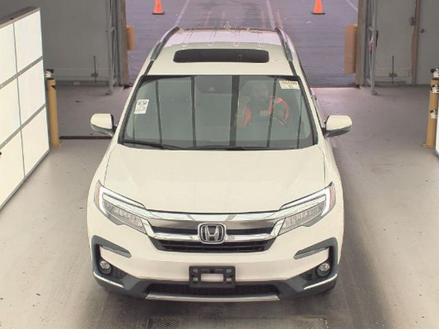 2022 Honda Pilot Touring 8-Passenger