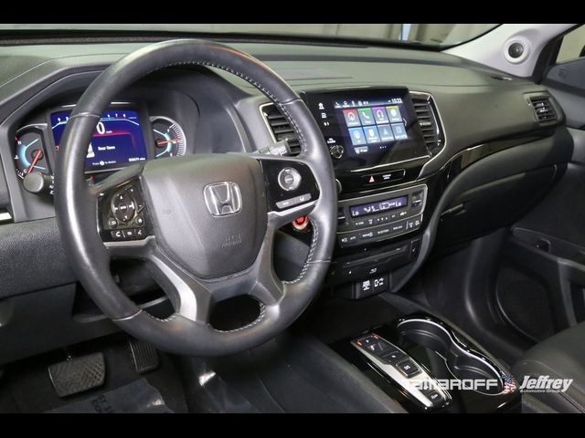 2022 Honda Pilot Touring 8-Passenger