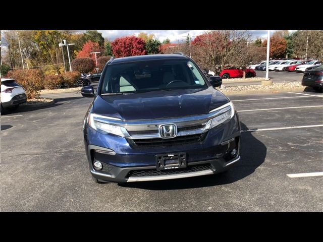 2022 Honda Pilot Touring 8-Passenger