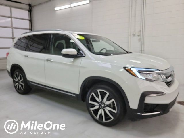 2022 Honda Pilot Touring 8-Passenger