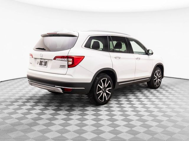 2022 Honda Pilot Touring 8-Passenger