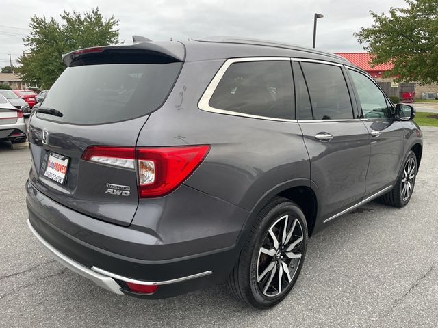 2022 Honda Pilot Touring 8-Passenger