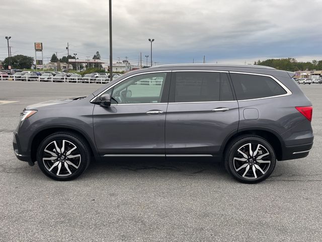 2022 Honda Pilot Touring 8-Passenger