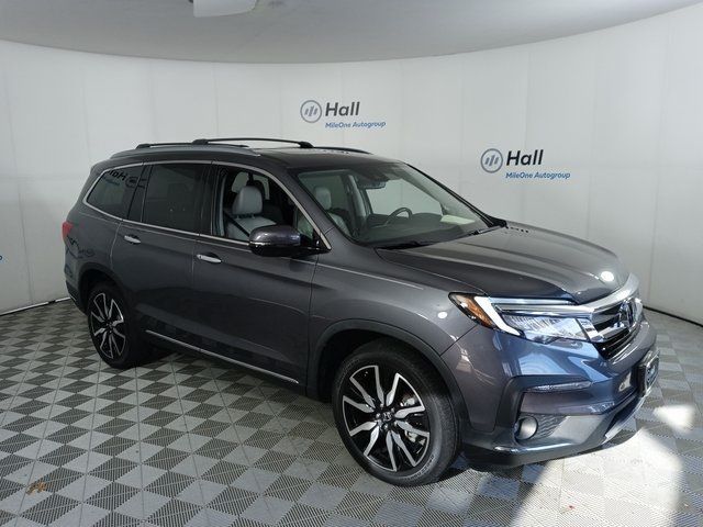 2022 Honda Pilot Touring 8-Passenger