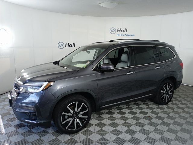 2022 Honda Pilot Touring 8-Passenger