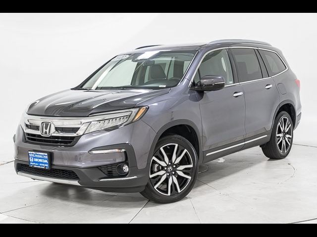 2022 Honda Pilot Touring 8-Passenger