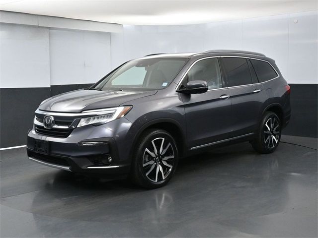 2022 Honda Pilot Touring 8-Passenger