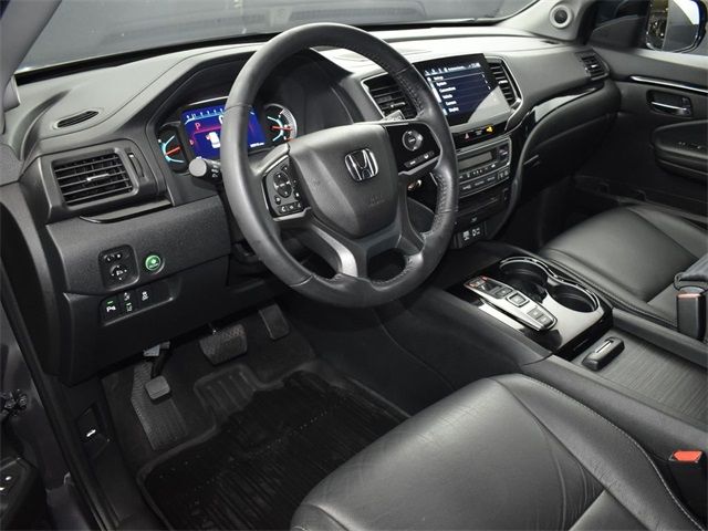 2022 Honda Pilot Touring 8-Passenger