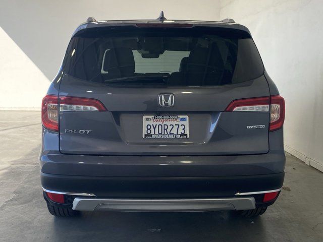 2022 Honda Pilot Touring 7-Passenger