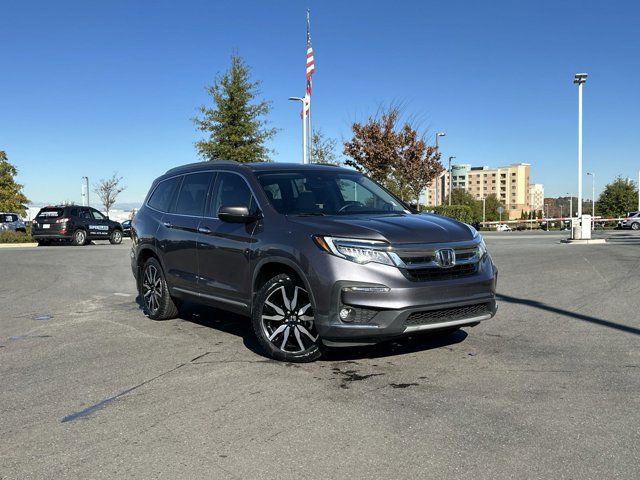 2022 Honda Pilot Touring 7-Passenger