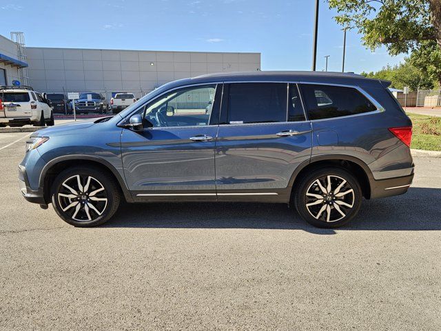 2022 Honda Pilot Touring 7-Passenger