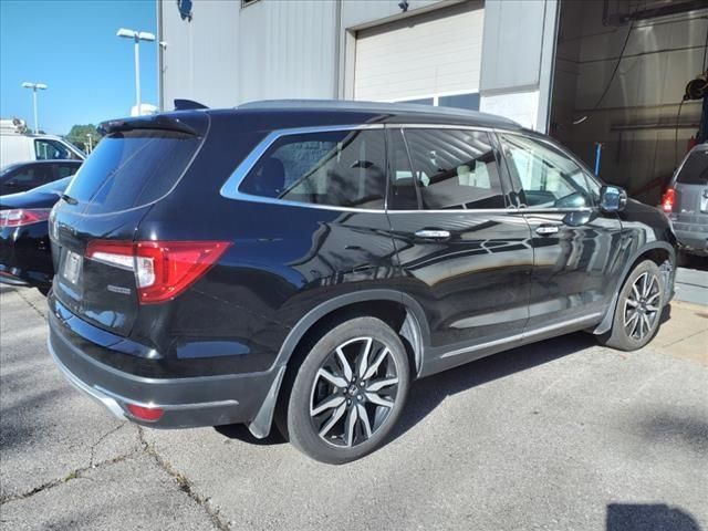 2022 Honda Pilot Touring 7-Passenger