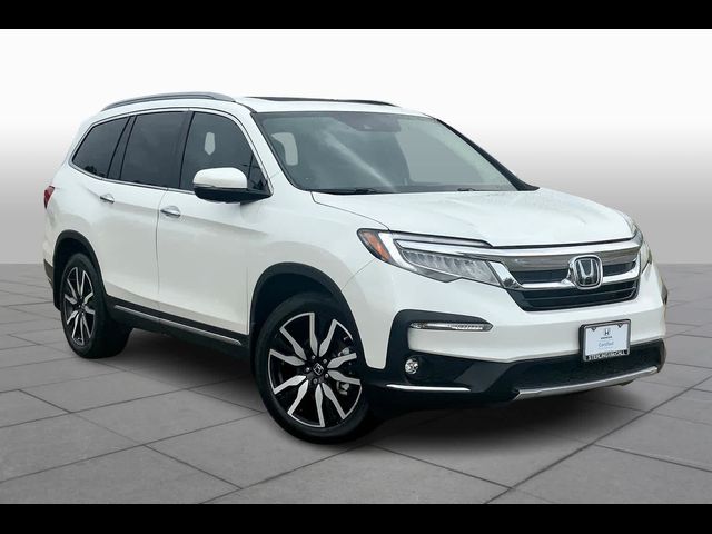 2022 Honda Pilot Touring 7-Passenger