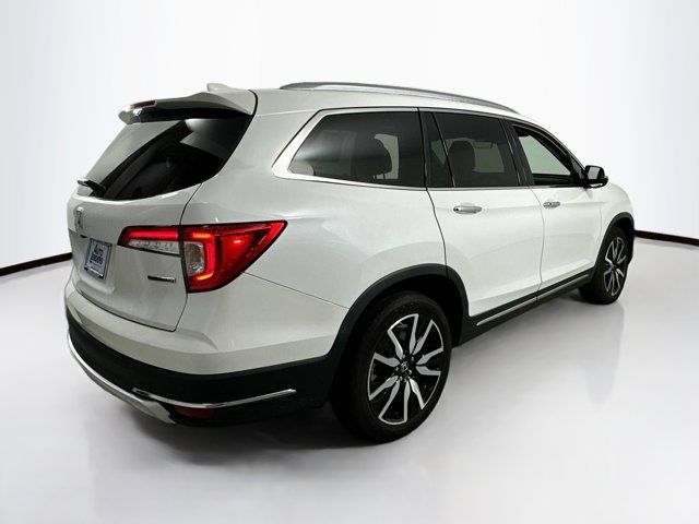 2022 Honda Pilot Touring 7-Passenger