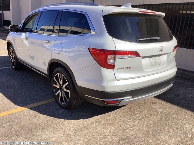 2022 Honda Pilot Touring 7-Passenger