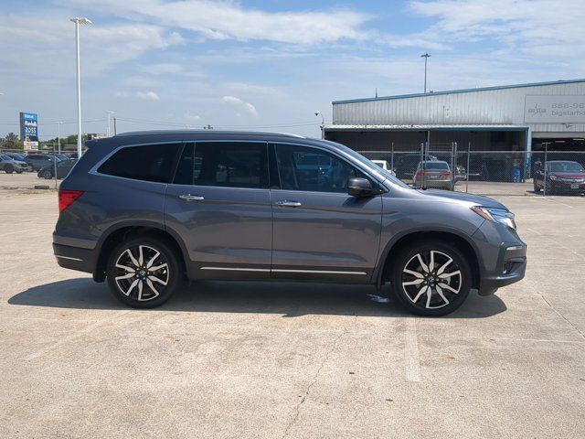 2022 Honda Pilot Touring 7-Passenger