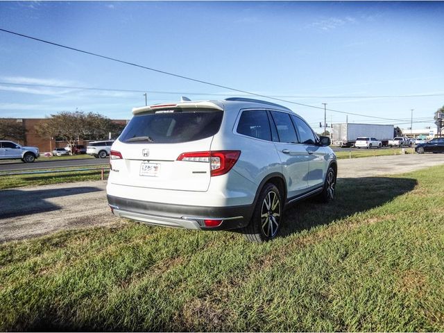 2022 Honda Pilot Touring 7-Passenger