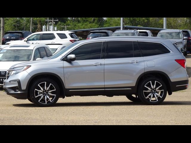 2022 Honda Pilot Touring 7-Passenger