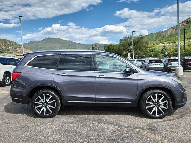 2022 Honda Pilot Touring 7-Passenger