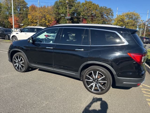 2022 Honda Pilot Touring 7-Passenger