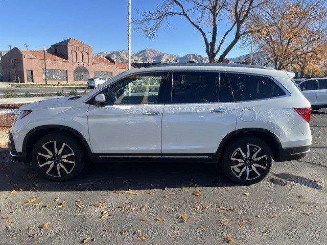 2022 Honda Pilot Touring 7-Passenger