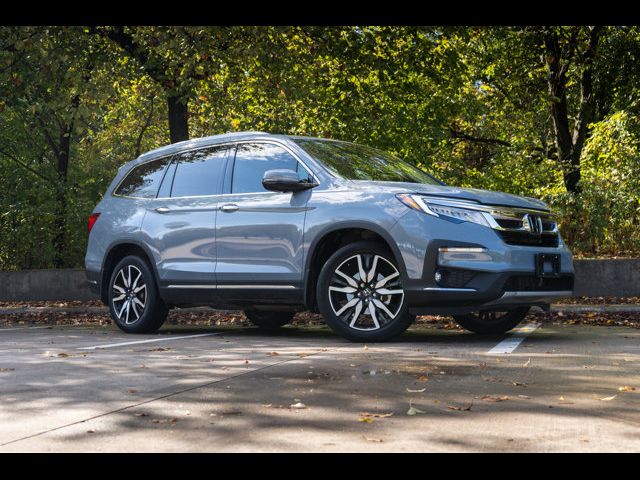 2022 Honda Pilot Touring 7-Passenger