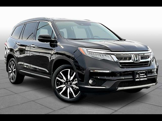 2022 Honda Pilot Touring 7-Passenger