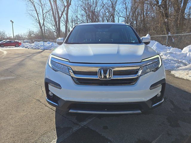 2022 Honda Pilot Touring 7-Passenger