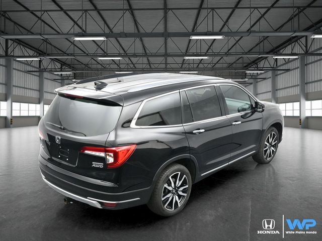 2022 Honda Pilot Touring 7-Passenger