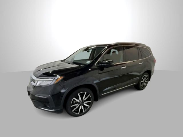 2022 Honda Pilot Touring 7-Passenger