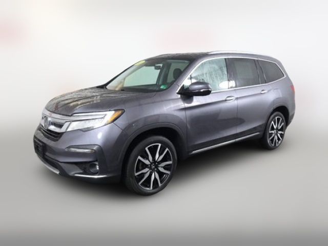 2022 Honda Pilot Touring 7-Passenger