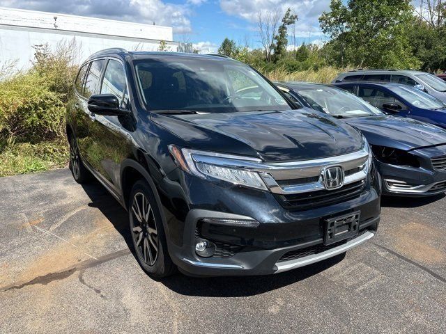 2022 Honda Pilot Touring 7-Passenger