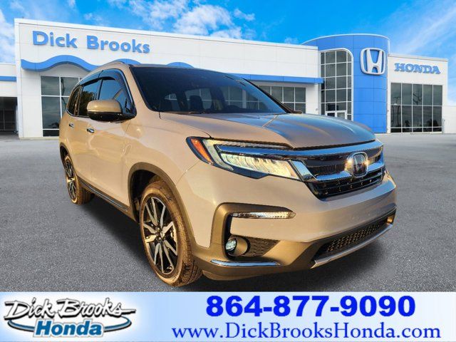 2022 Honda Pilot Touring 7-Passenger