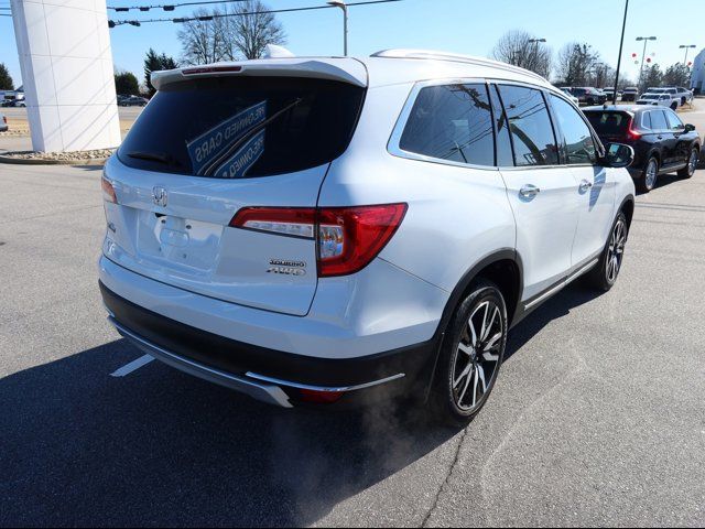 2022 Honda Pilot Touring 7-Passenger