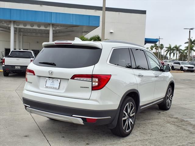 2022 Honda Pilot Touring 7-Passenger