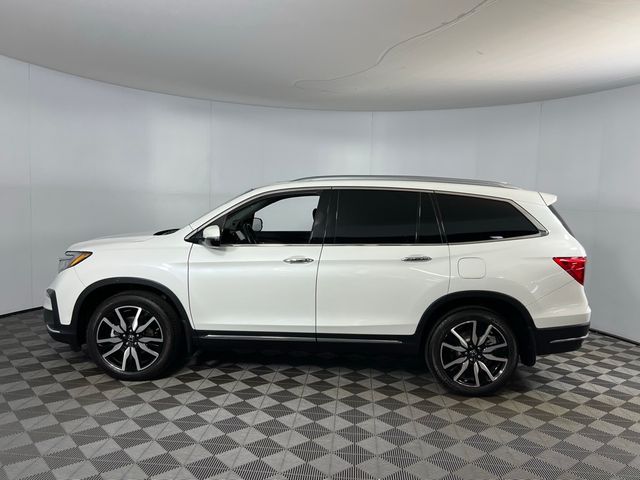 2022 Honda Pilot Touring 7-Passenger