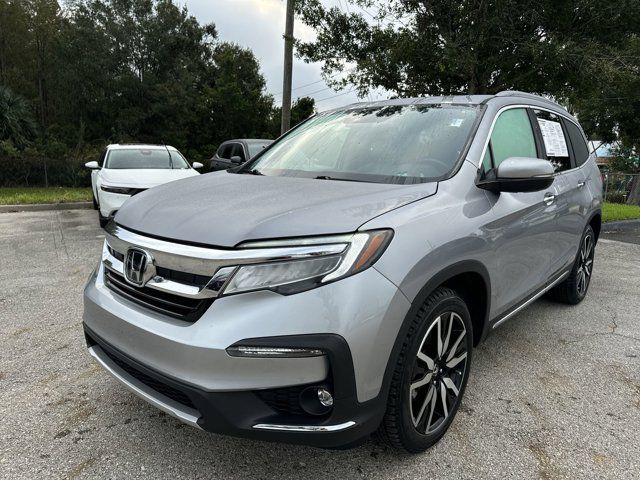 2022 Honda Pilot Touring 8-Passenger