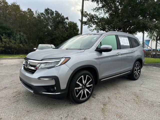 2022 Honda Pilot Touring 8-Passenger