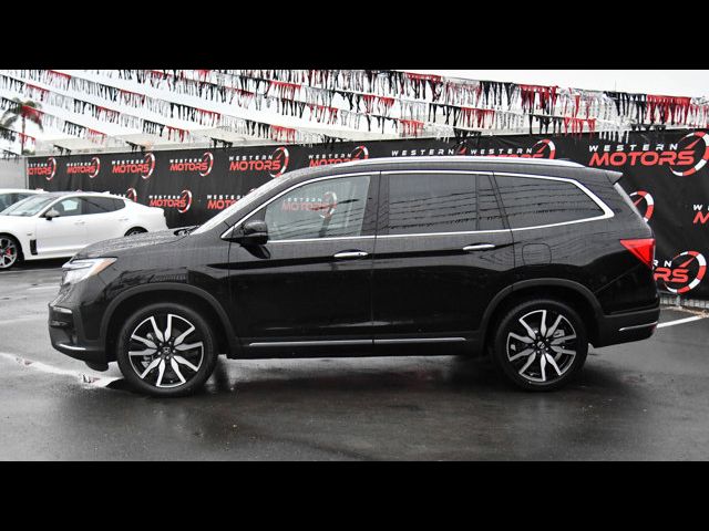 2022 Honda Pilot Touring 8-Passenger