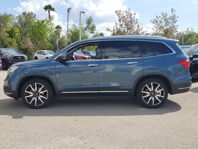 2022 Honda Pilot Touring 8-Passenger