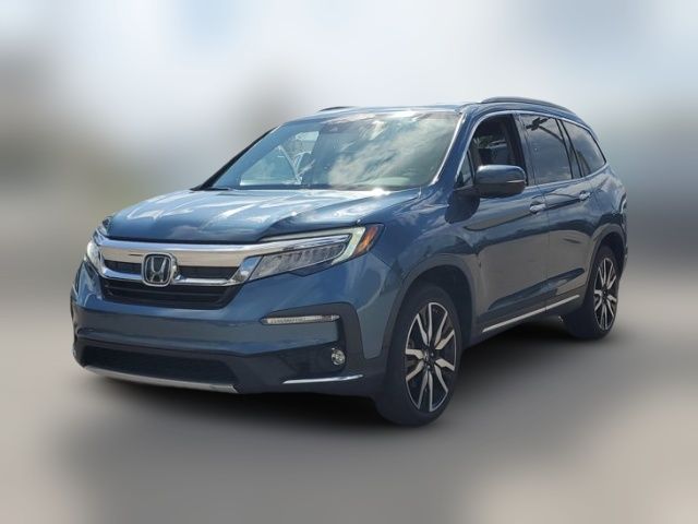 2022 Honda Pilot Touring 8-Passenger